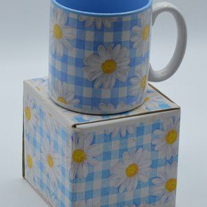 Burton & Burton Daisy Mug